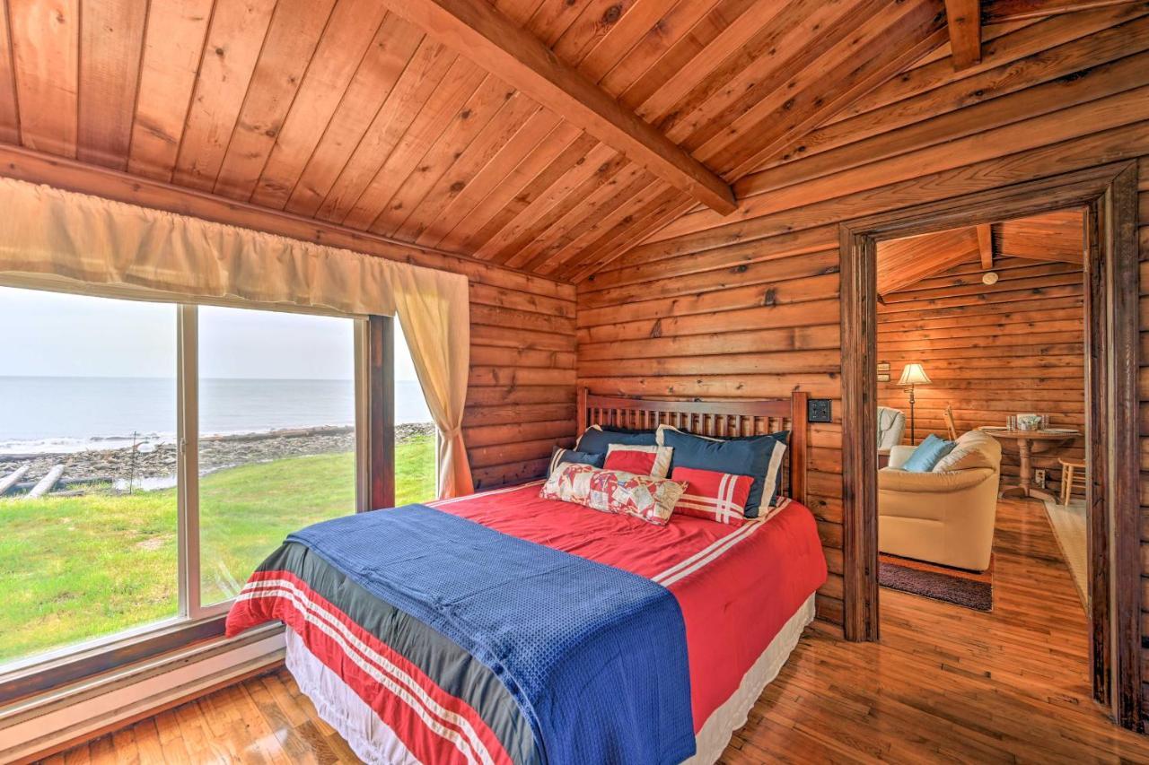 Waterfront Sekiu Escape - 9 Mi To Neah Bay! Villa Buitenkant foto